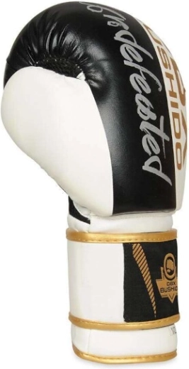 Blaženje udarcev s spominsko PU peno