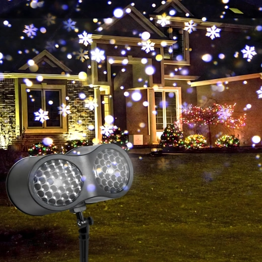 Premikajoče se snežinke s širokim dosegom