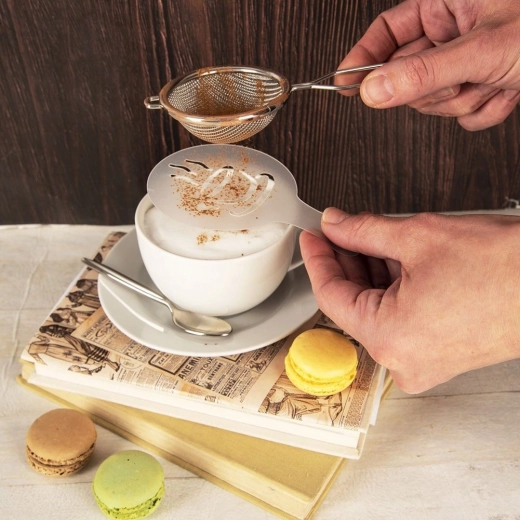 Enakomerno posipanje za čist motiv