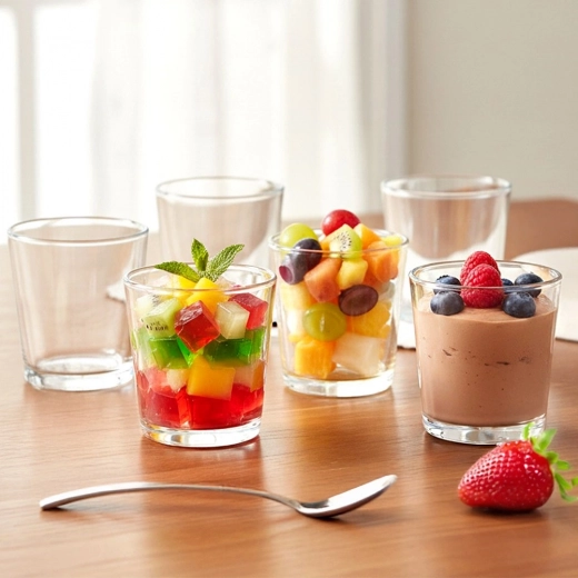 Stilna predstavitev sladic in prigrizkov