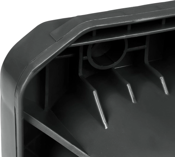 Robustna konstrukcija z notranjo ojačitvijo