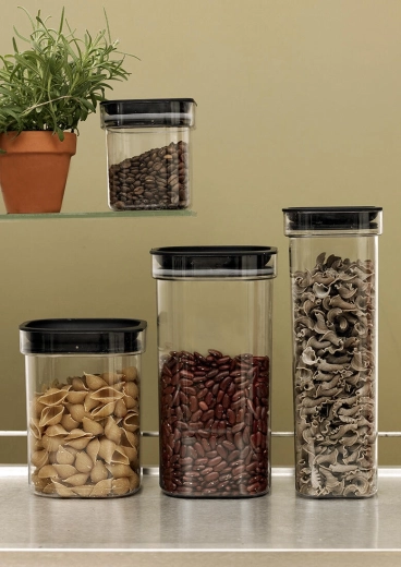 Maksimalen pregled zahvaljujoč prosojnemu ohišju