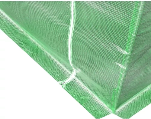 Convenient zip entrance with roll-up option