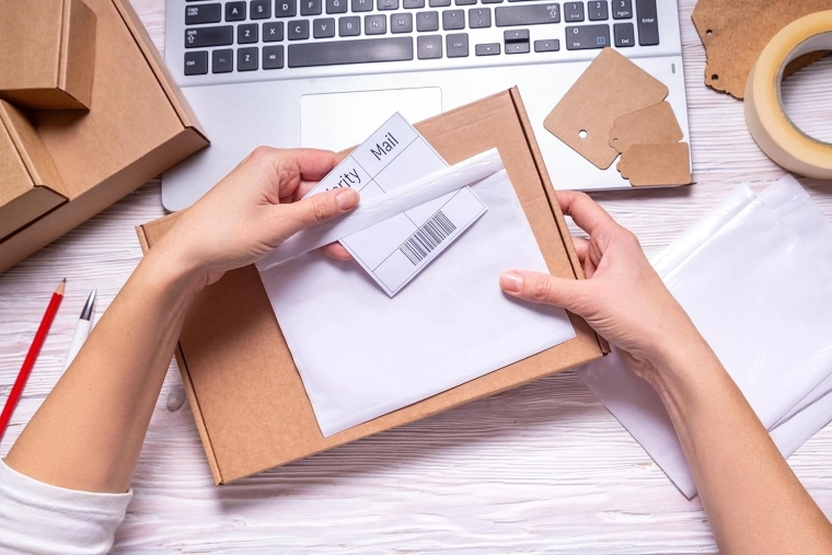 Hitro in trdno lepljenje