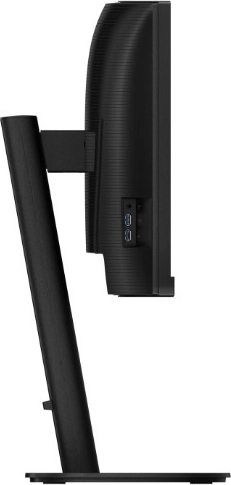 Bogat nabor priključkov, vključno z RJ‑45