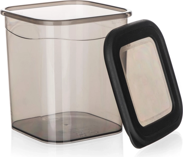 Tesno prilegajoč pokrov