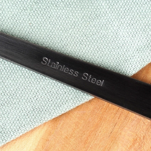 Satenasto črno jeklo za sodobno mizo