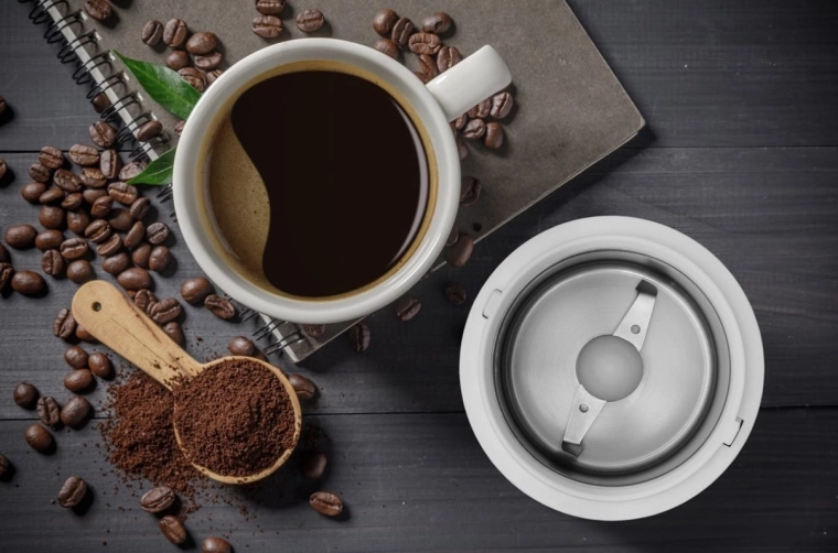 Hitro mletje zahvaljujoč 22.000 vrt/min