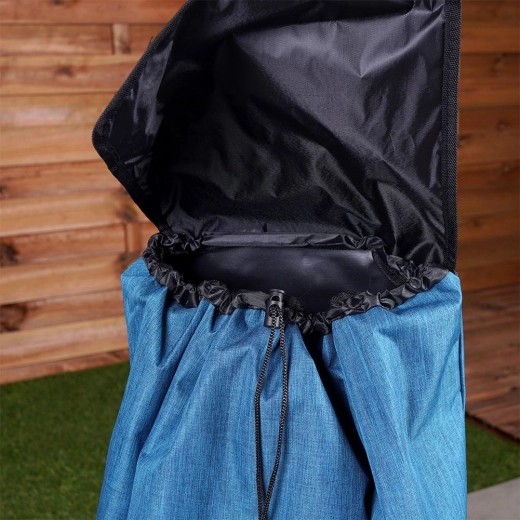 Prostorna torba z vrvico in preklopom