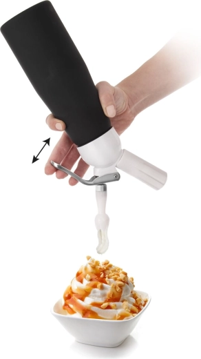 Quick preparation of fresh whipped cream