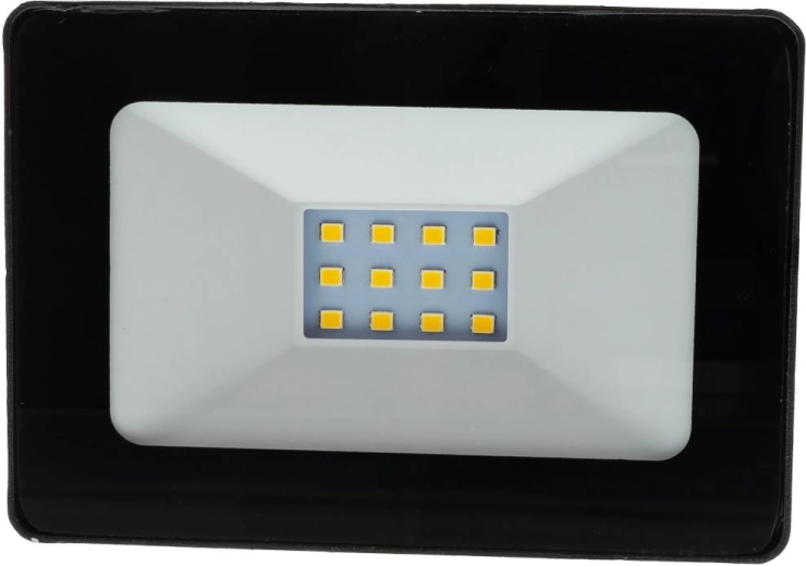 Bright and energy-efficient LED lighting