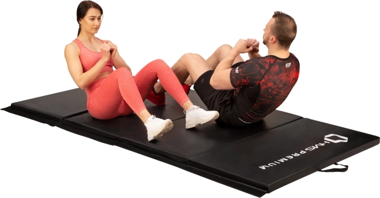 Prostorna površina tudi za vadbo v paru