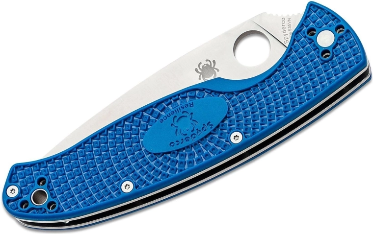 Premium CPM S35VN steel with full flat grind
