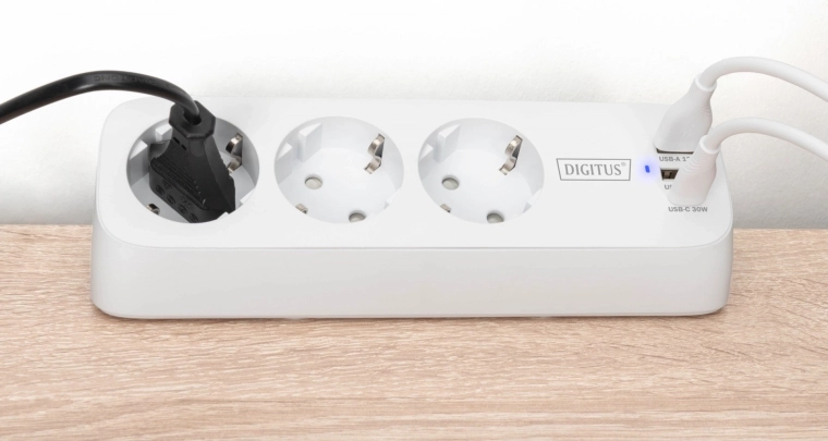 Več vtičnic za vašo opremo