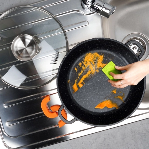 Granitna neprijemljivost in enostavno vzdrževanje