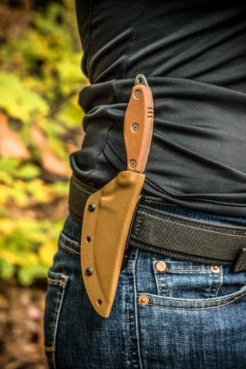 Kydex sheath with rotating clip