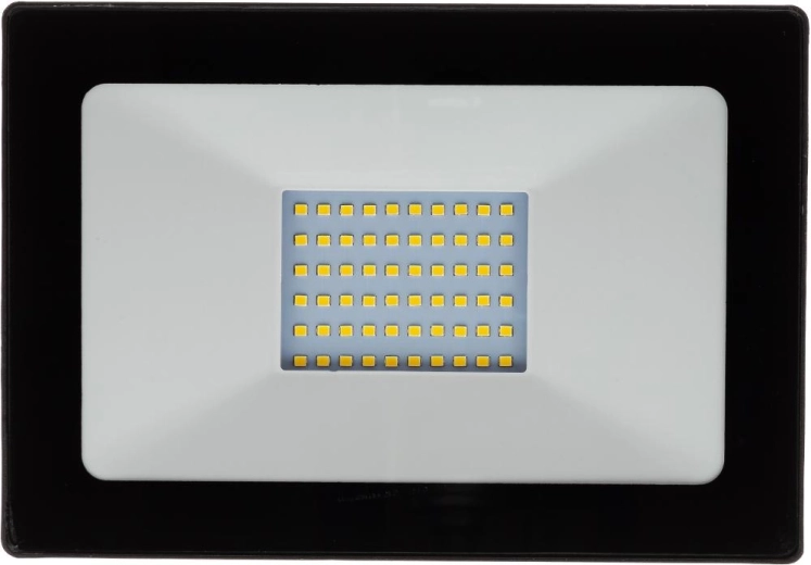 Powerful light for large areas