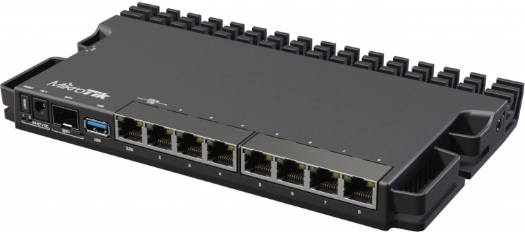 Usmerjevalnik xDSL z 10× GbE in PoE RB5009UG+S+IN