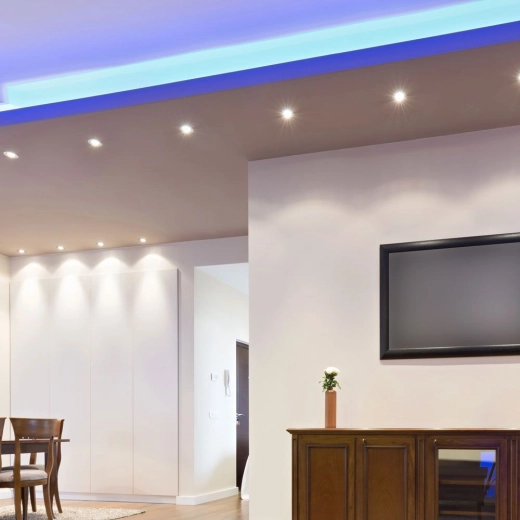 Prijetno vzdušje tople bele 3000K