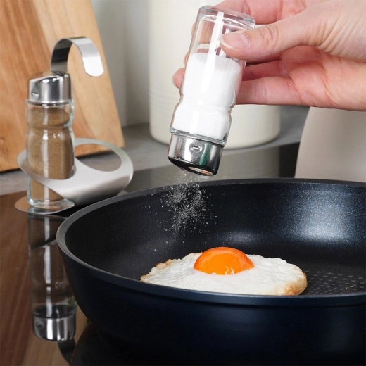 Enakomerno posipanje in enostavno vzdrževanje