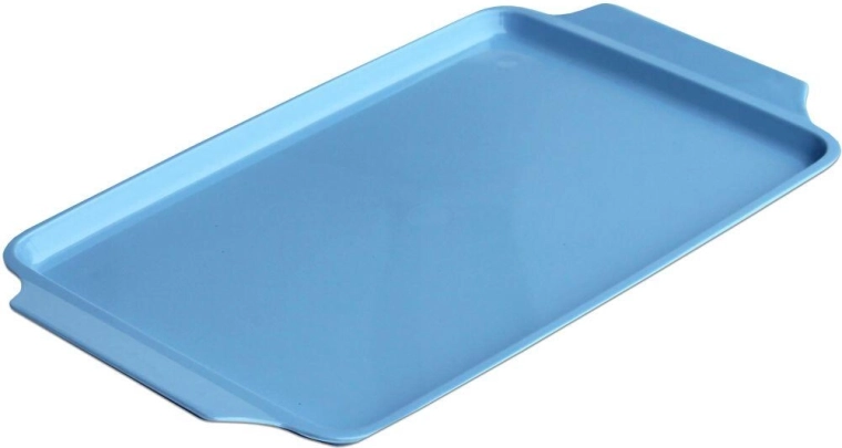 Varno serviranje zahvaljujoč povišanemu robu