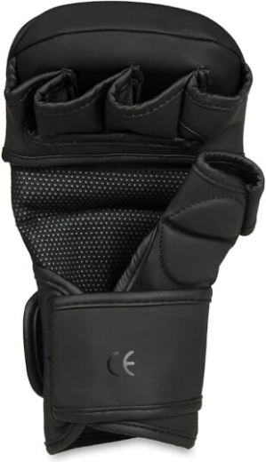 Anatomski kroj za zanesljiv oprijem