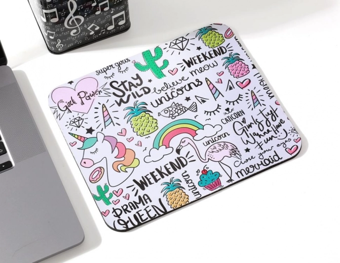 Podloga za miško z samorogom