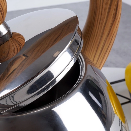 Vzdržljivo nerjavno jeklo in enostavno vzdrževanje