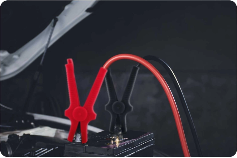 Sturdy colour-coded clamps