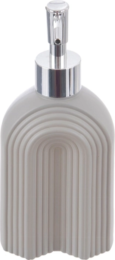 Stilska rebrasta tekstura za zanesljiv oprijem