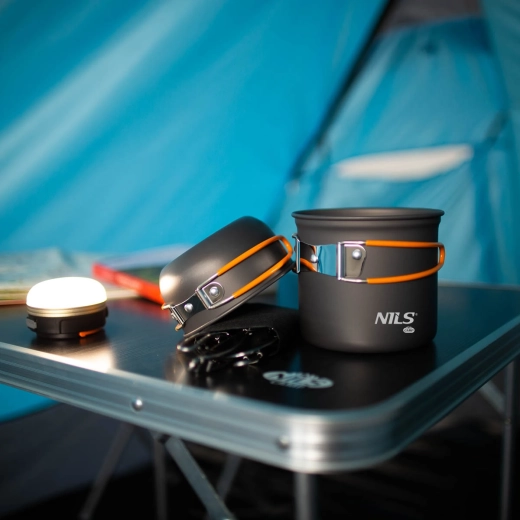 Kompakten, zložljiv dizajn za nahrbtnik