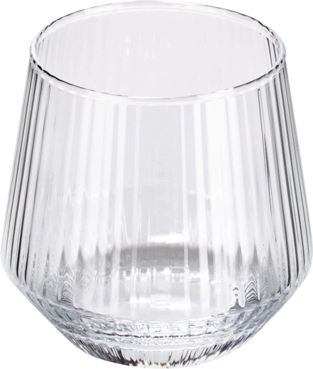 Stilski rebrast dizajn in zanesljiv oprijem