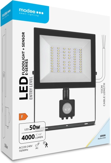 Zmogljiva in varčna osvetlitev 4000 lm