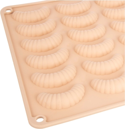 Nelepljiv in prožen silikon