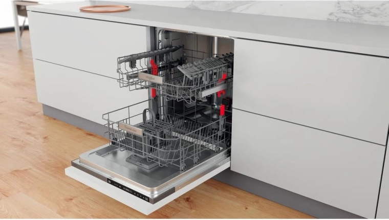 Prilagodljivo nalaganje in nastavljiva višina košar