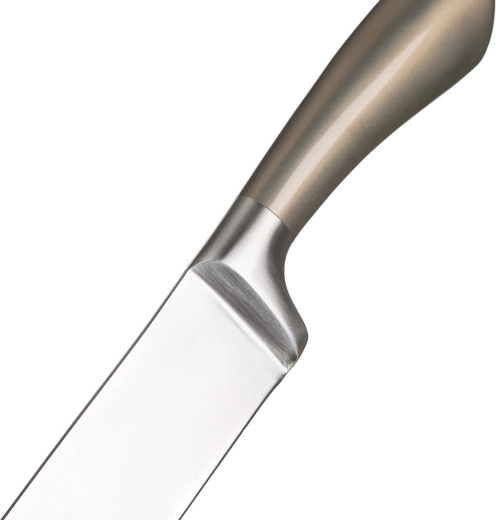 Ergonomski ročaj za zanesljiv oprijem