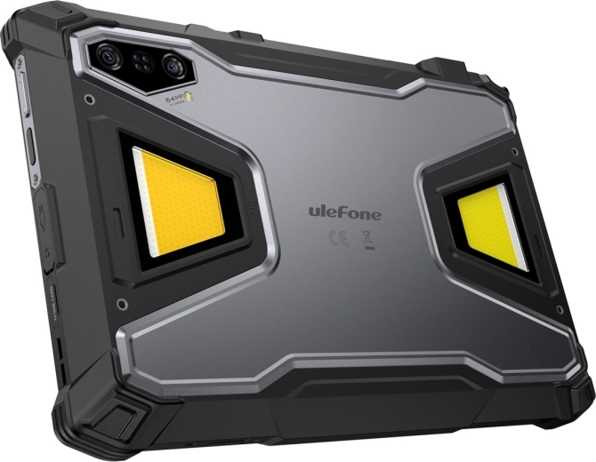 LED delovne luči in dvojne kamere