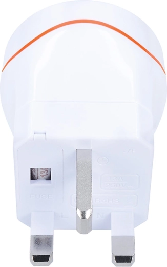 Compact travel design for type G sockets