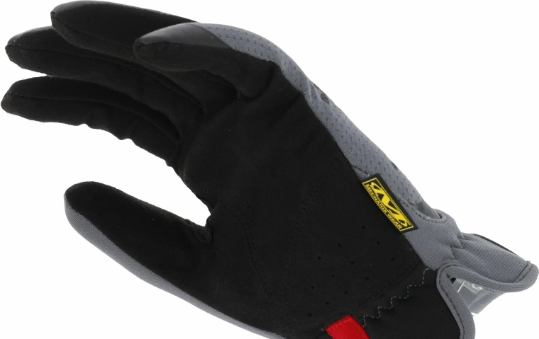 Občutek v dlani in upravljanje zaslonov na dotik