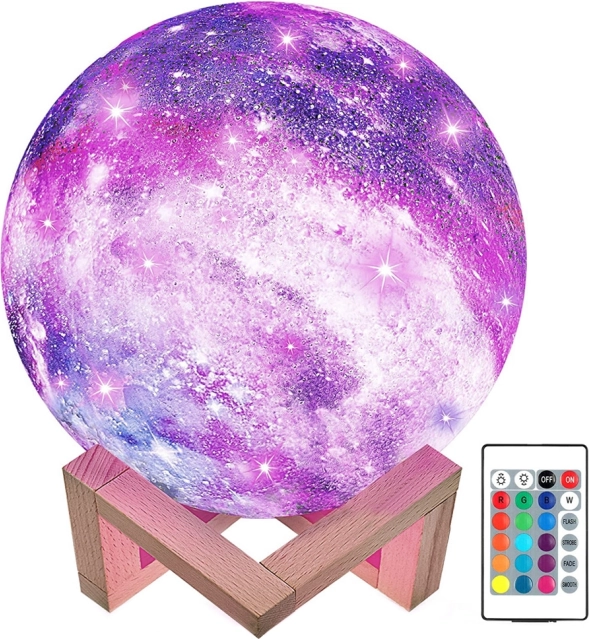 3D lunarna svetilka z RGB osvetlitvijo in daljinskim upravljalnikom