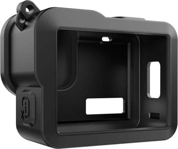 Lens cover for safer transport