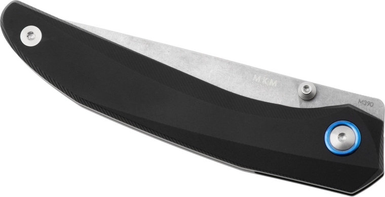 M390 steel blade