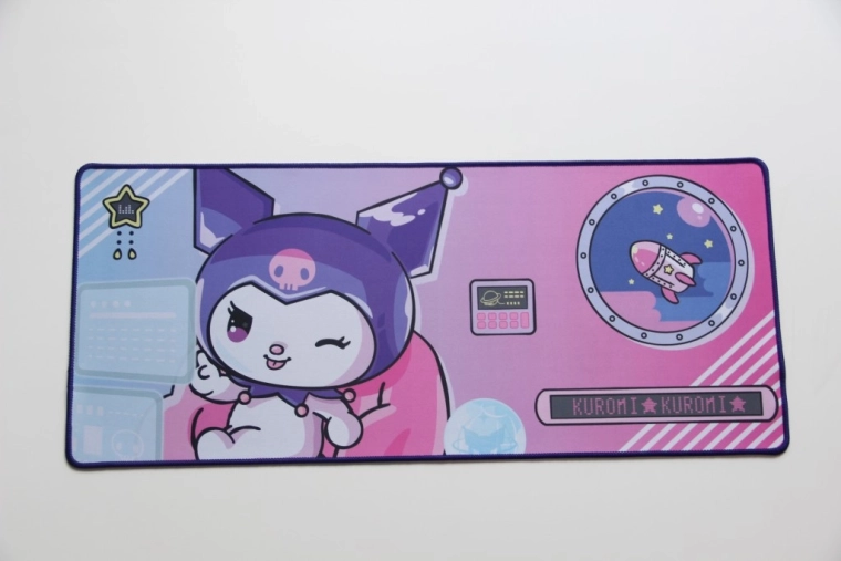 Hello Kitty igralna podloga za mizo jumbo Kuromi