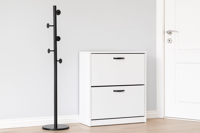 Več kljuk za pregledno shranjevanje