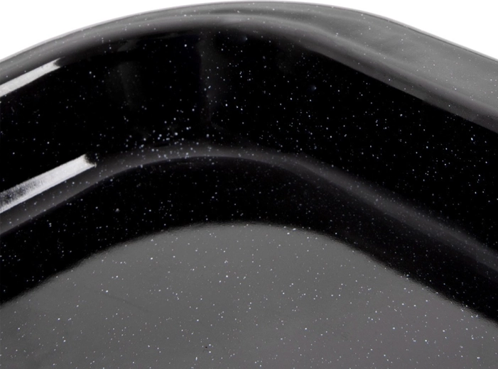 Trpežno emajlirano jeklo za vsakodnevno peko