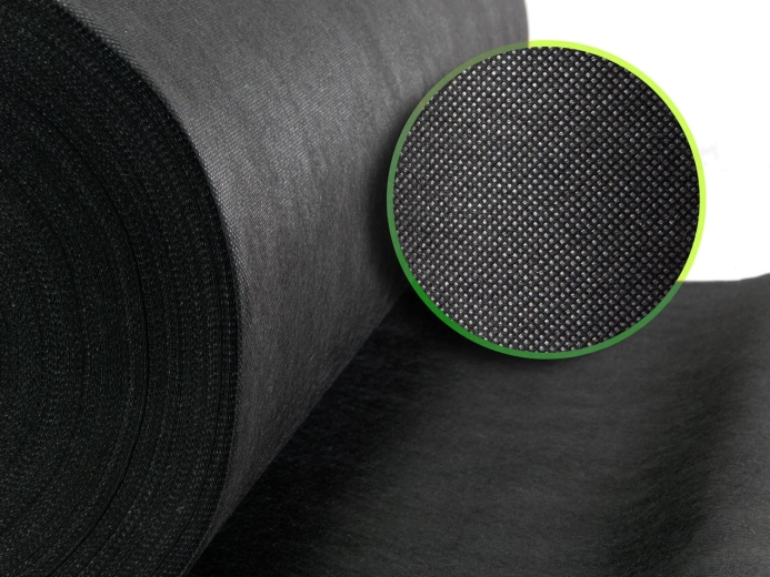 Močna in zračna zaščita pred plevelom