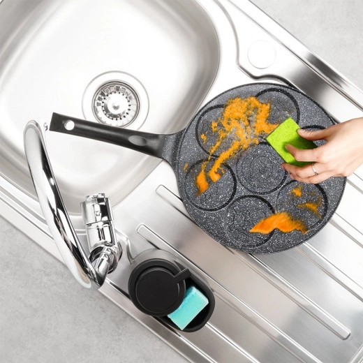 Enakomerno segrevanje in enostavno vzdrževanje