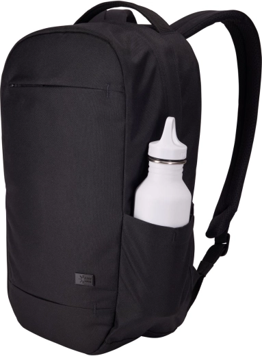 Practical pockets always within reach