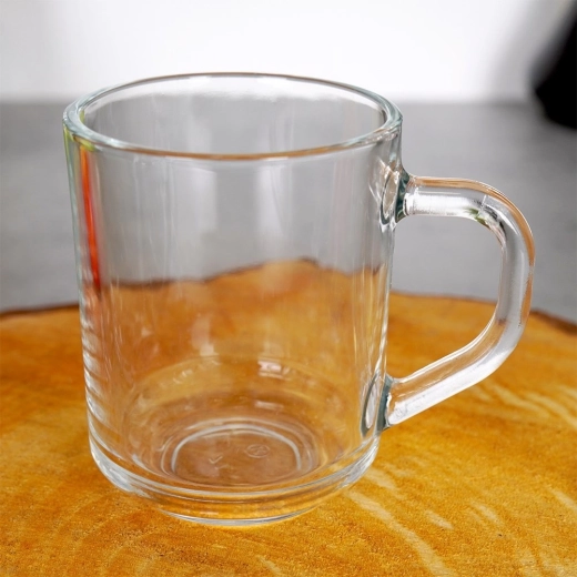 Odporno debelo steklo in udoben ročaj