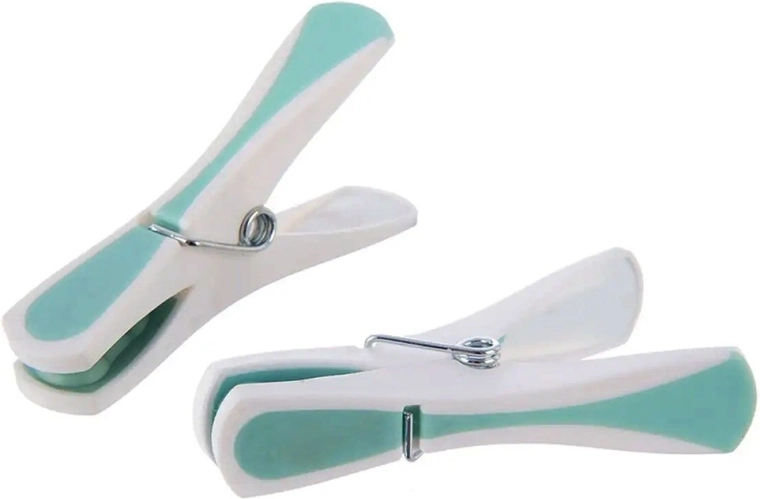 Močan oprijem in kovinska vzmet